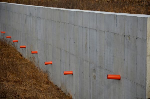 Cement Wall Pouring in Murrieta