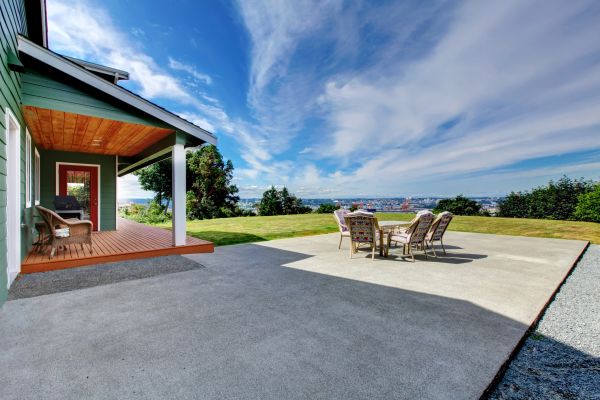 Backyard Concrete Paving in Murrieta