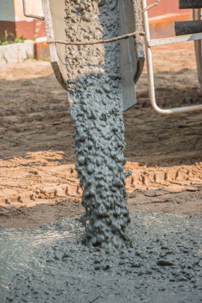 Patio Extension Pouring in Murrieta